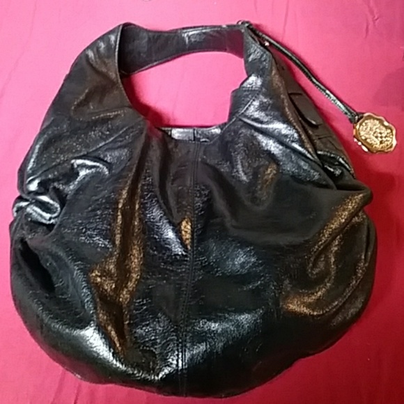 Vince Camuto Handbags - Vince Camuto hobo bag